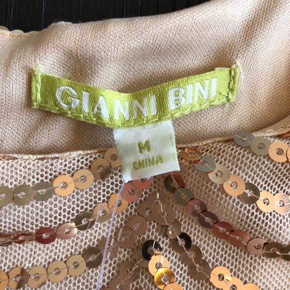 Gianni Bini Gatsby Dress in Soft Gold - Picture 4 of 8